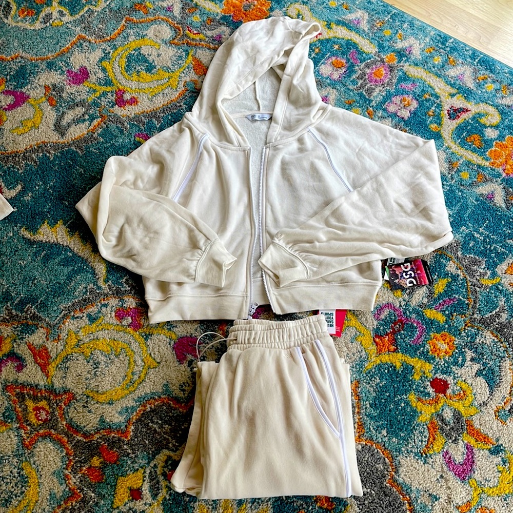 Twitch and Allison crop jacket and matching pants sweatsuit